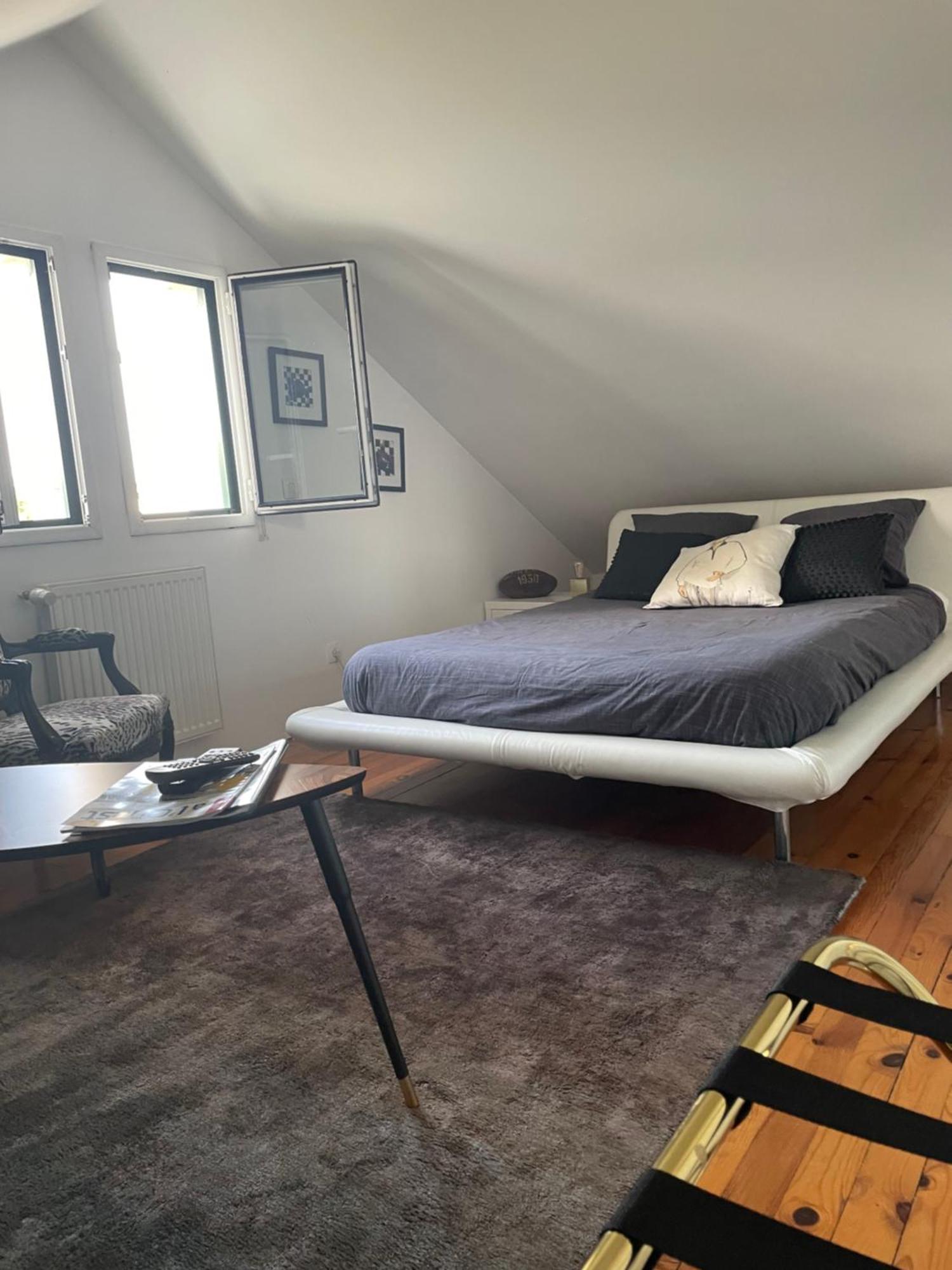 Chambre Hotes Nichee Sous Les Toits Ренн Экстерьер фото